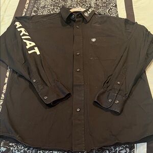 Ariat Black Logo Long-Sleeve Button Down Shirt